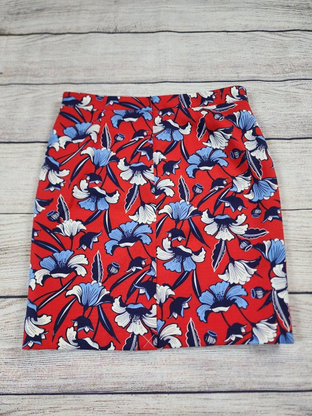 J. Crew Floral Pencil Skirt Size 14 Blue White Red Career Office Americana Bold - Picture 2 of 8